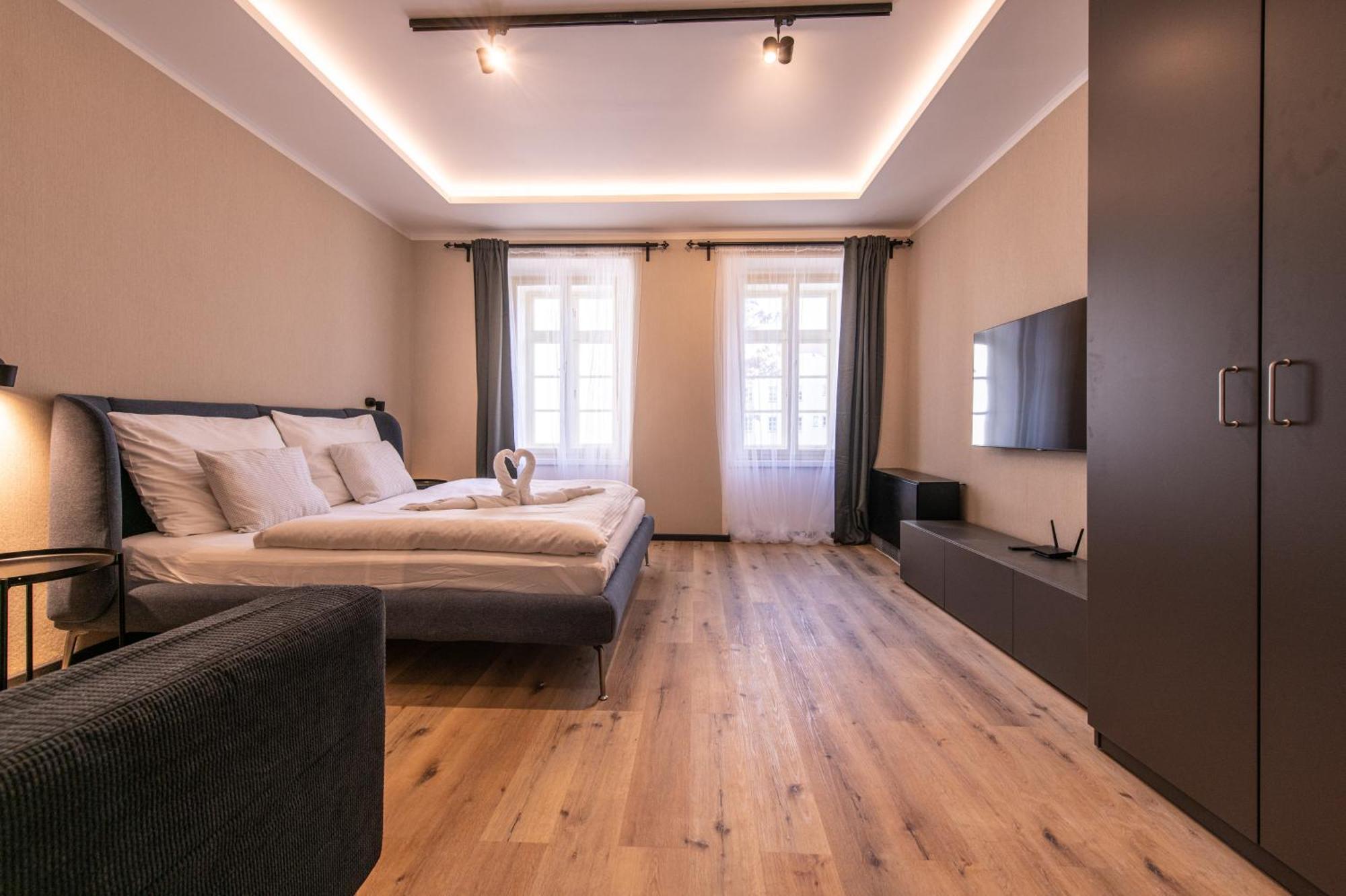 Prague Locals Monastery Apartments Dış mekan fotoğraf